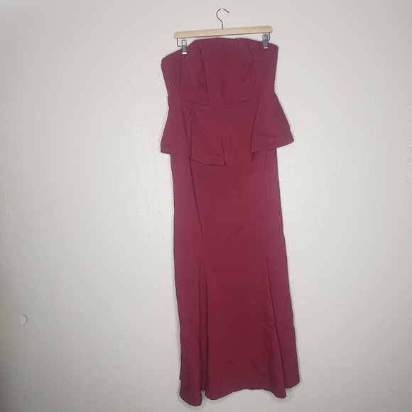 NWT Torrid Peplum Bengaline Red Gown Dress - Picture 4 of 10